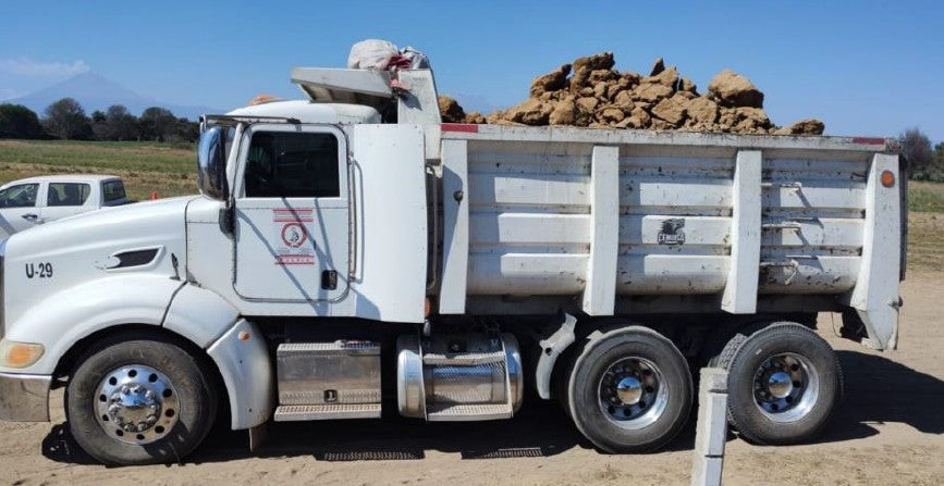 TORTON PETERBILT (15m3)